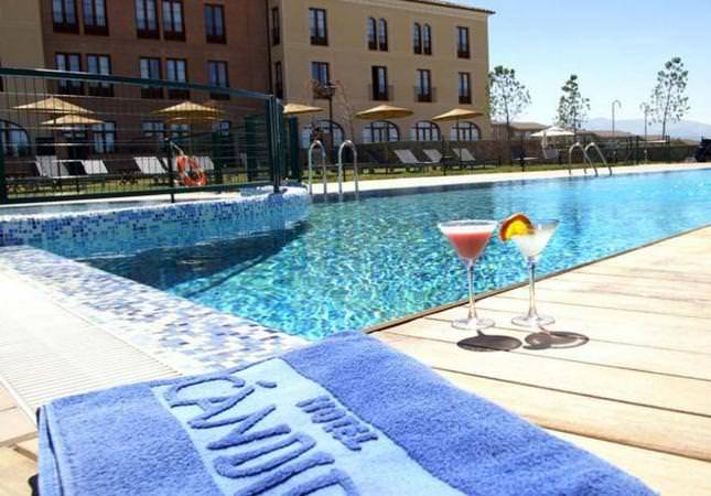Relax y confort en Hotel Cándido. El entorno más romántico con los mejores precios de Segovia